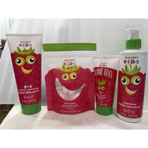 Bolero Beverly Hills Kids Bath & Body, RASPBERRY BANANA SMOOTHIE Bath Set